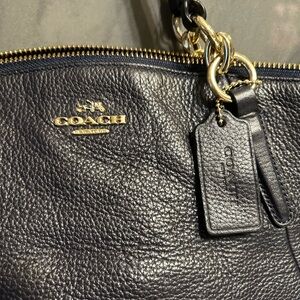Leather navy classic iconic Coach Black Leather Women's Bag